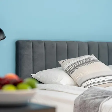 Klimatyczne I Nowoczesne Very Berry W Poznaniu By Renters بوزنان