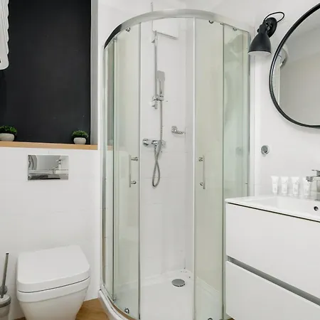 شقة Klimatyczne I Nowoczesne Very Berry W Poznaniu By Renters