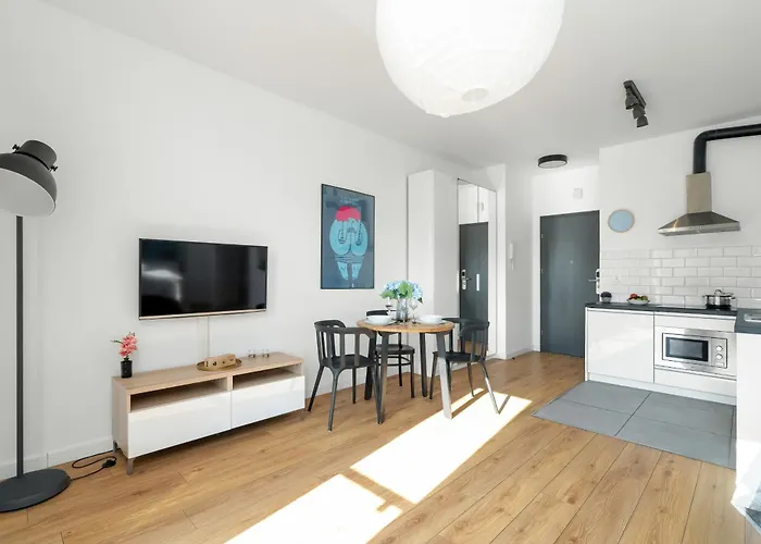 Klimatyczne I Nowoczesne Very Berry W Poznaniu By Renters דירה *