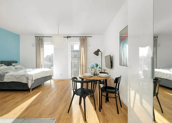 아파트 Klimatyczne I Nowoczesne Very Berry W Poznaniu By Renters *